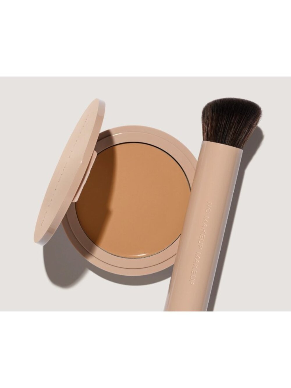 No Makeup Makeup Foundation + Brush Duo - MEDIUM